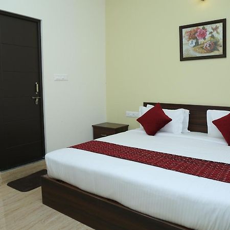 Hotel Bangalore Airport Inn, Near Kempegowda Airport, Airport Pickup & Drop Available 24X7 Devanahalli エクステリア 写真