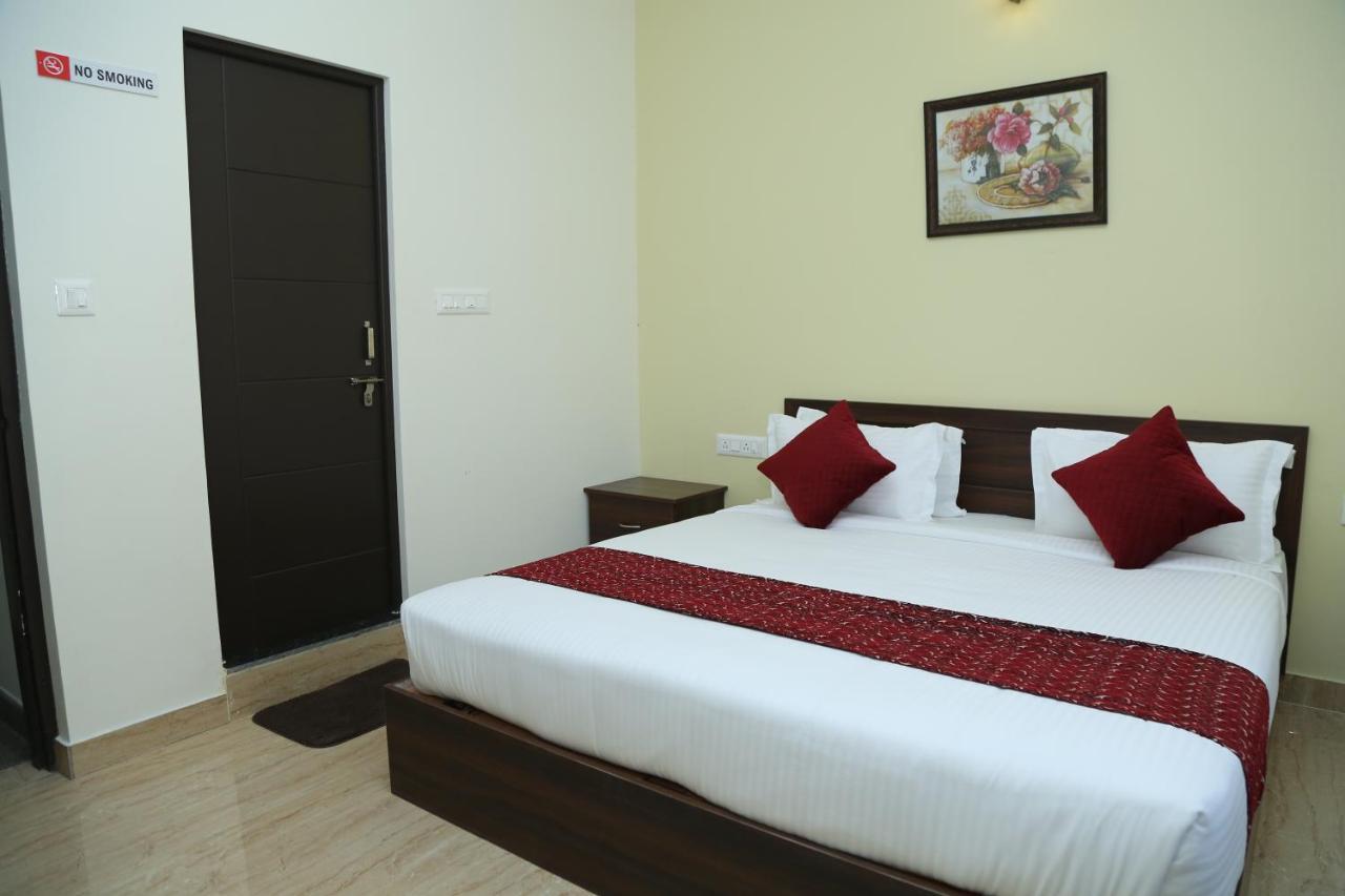 Hotel Bangalore Airport Inn, Near Kempegowda Airport, Airport Pickup & Drop Available 24X7 Devanahalli エクステリア 写真